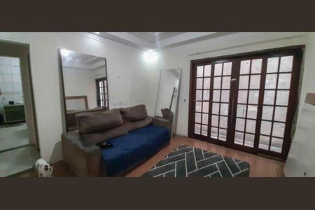 Casa à venda com 128m², 4 quartos e 2 vagas