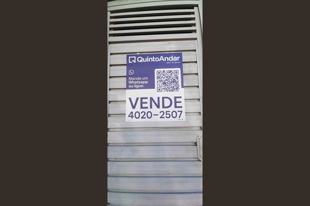 Casa à venda com 128m², 4 quartos e 2 vagas Casa à venda com 128m², 4 quartos e 2 vagasPlaca QA Instalada