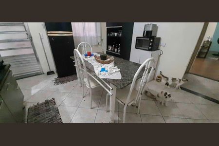Casa à venda com 128m², 4 quartos e 2 vagas