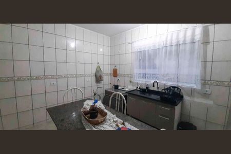 Casa à venda com 128m², 4 quartos e 2 vagas