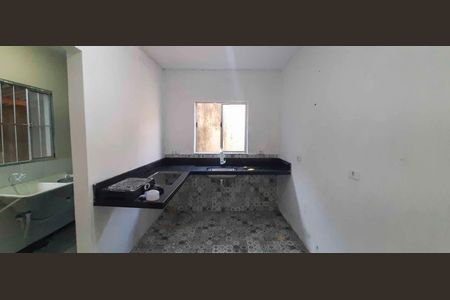 Casa à venda com 128m², 4 quartos e 2 vagas