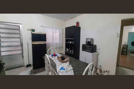 Casa à venda com 128m², 4 quartos e 2 vagas