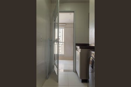 Apartamento à venda com 77m², 2 quartos e 1 vagaÁrea de Serviço