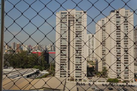 Apartamento à venda com 77m², 2 quartos e 1 vagaVaranda