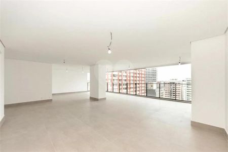 Apartamento à venda com 3 quartos, 208m² em Jardim Paulista, São Paulo