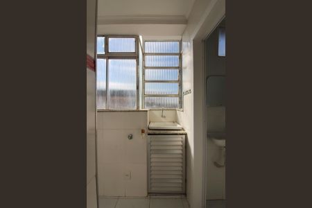 Apartamento à venda com 68m², 2 quartos e 1 vagaÁrea de Serviço