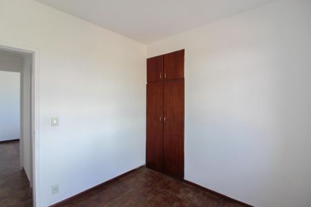 Apartamento à venda com 68m², 2 quartos e 1 vagaQuarto 2