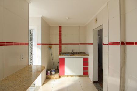 Apartamento à venda com 68m², 2 quartos e 1 vagaCozinha