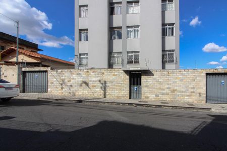 Apartamento à venda com 68m², 2 quartos e 1 vagaFachada