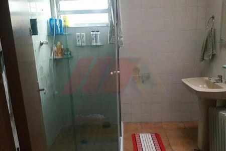 Casa à venda com 5 quartos, 235m² em Vila Romero, São Paulo