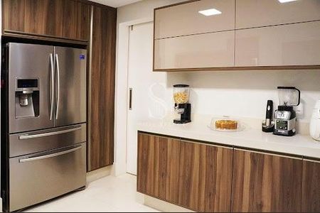 Apartamento à venda com 3 quartos, 140m² em Jardim da Gloria, São Paulo