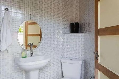 Casa à venda com 3 quartos, 365m² em Lapa, São Paulo