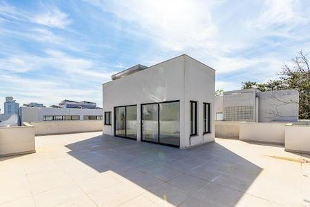 Casa à venda com 1034m², 4 quartos e 12 vagas