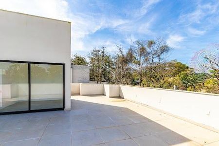 Casa à venda com 4 quartos, 1034m² em Santo Amaro, São Paulo