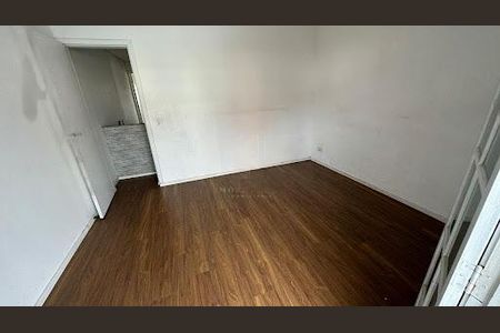 Casa à venda com 4 quartos, 100m² em Interlagos, São Paulo