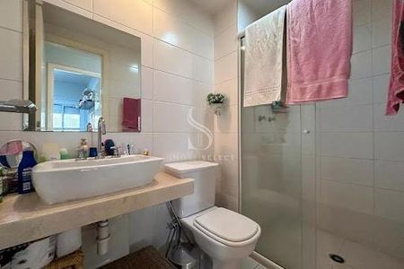 Apartamento para alugar com 78m², 2 quartos e 1 vaga