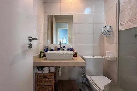 Apartamento para alugar com 78m², 2 quartos e 1 vaga