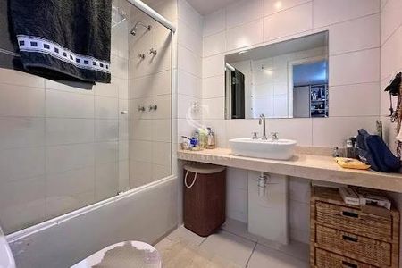 Apartamento para alugar com 78m², 2 quartos e 1 vaga