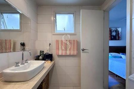 Apartamento para alugar com 78m², 2 quartos e 1 vaga