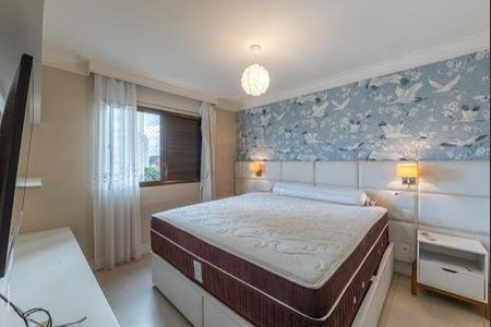 Apartamento à venda com 4 quartos, 210m² em Santo Amaro, São Paulo