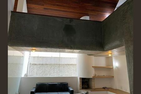 Casa à venda com 290m², 3 quartos e 2 vagas