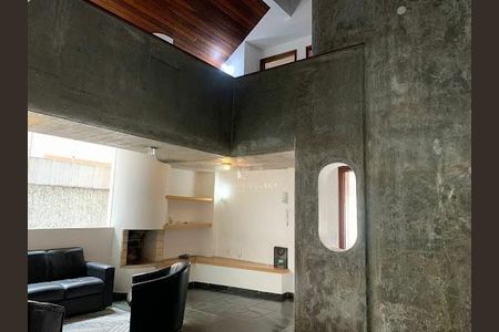 Casa à venda com 3 quartos, 290m² em Vila Sonia, São Paulo