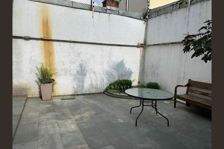 Casa à venda com 290m², 3 quartos e 2 vagas