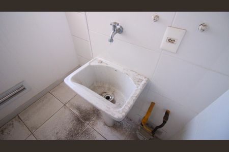 Apartamento à venda com 58m², 2 quartos e 1 vagaÁrea de Serviço