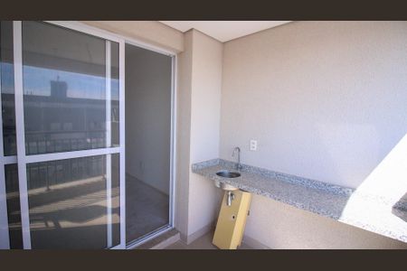 Apartamento à venda com 58m², 2 quartos e 1 vagaVaranda
