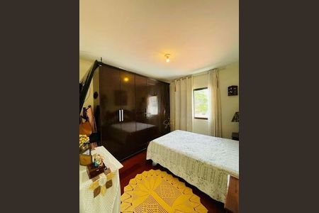 Casa à venda com 4 quartos, 168m² em Vila Brasilio Machado, São Paulo