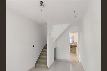 Casa à venda com 122m², 3 quartos e 1 vaga