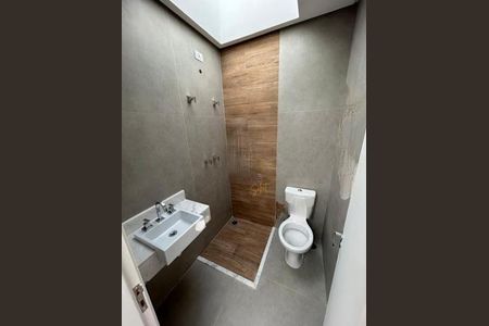 Casa à venda com 3 quartos, 113m² em Cupecê, São Paulo