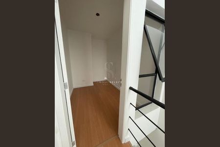 Casa à venda com 3 quartos, 113m² em Cupecê, São Paulo