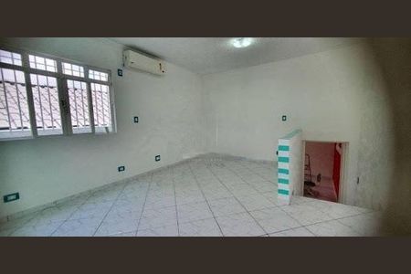 Casa à venda com 3 quartos, 230m² em Pompeia, São Paulo