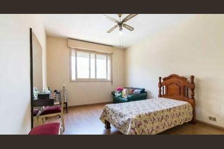 Casa à venda com 4 quartos, 258m² em Mirandópolis, São Paulo