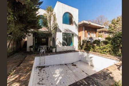 Casa à venda com 6 quartos, 553m² em Pinheiros, São Paulo
