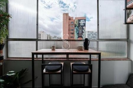 Apartamento à venda com 2 quartos, 73m² em Santa Cecilia, São Paulo
