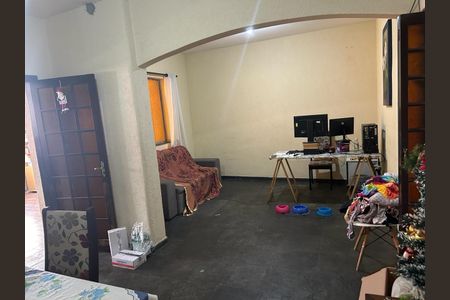 Casa à venda com 7 quartos, 305m² em Vila Pirituba, São Paulo