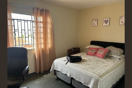 Casa à venda com 7 quartos, 305m² em Vila Pirituba, São Paulo