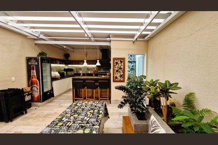 Casa à venda com 3 quartos, 258m² em Vila Alzira, Santo André
