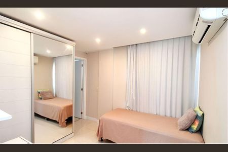 Casa à venda com 4 quartos, 210m² em Recreio dos Bandeirantes, Rio de Janeiro