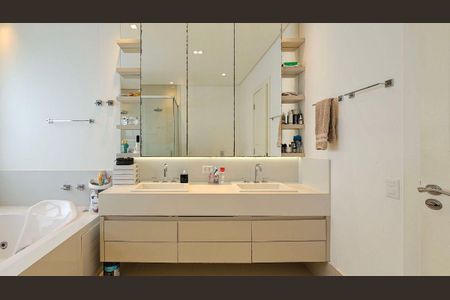 Casa à venda com 404m², 4 quartos e 2 vagas