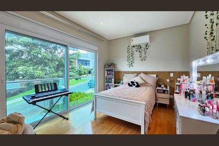 Casa à venda com 404m², 4 quartos e 2 vagas