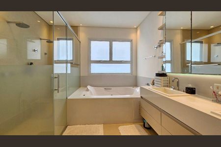 Casa à venda com 404m², 4 quartos e 2 vagas