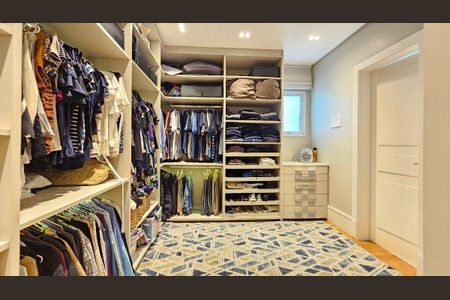 Casa à venda com 404m², 4 quartos e 2 vagas