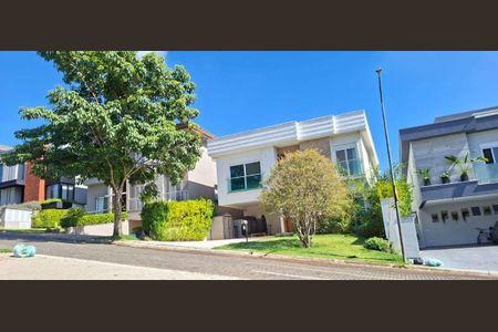 Casa à venda com 404m², 4 quartos e 2 vagas