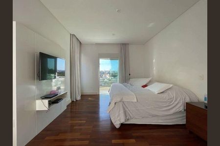 Casa à venda com 452m², 4 quartos e 4 vagas