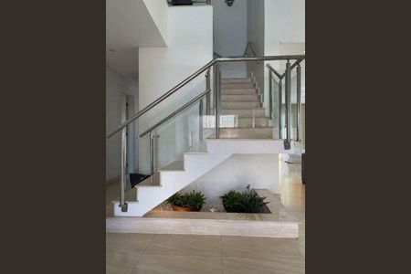 Casa à venda com 452m², 4 quartos e 4 vagas
