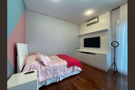 Casa à venda com 452m², 4 quartos e 4 vagas