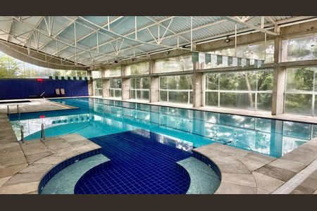 Casa à venda com 452m², 4 quartos e 4 vagas